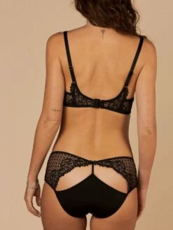 DELICATE Sexy Shorty