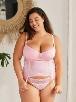 Devant 33 Porte-jarretelles Fame Rose